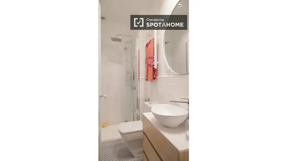 Room in Sol