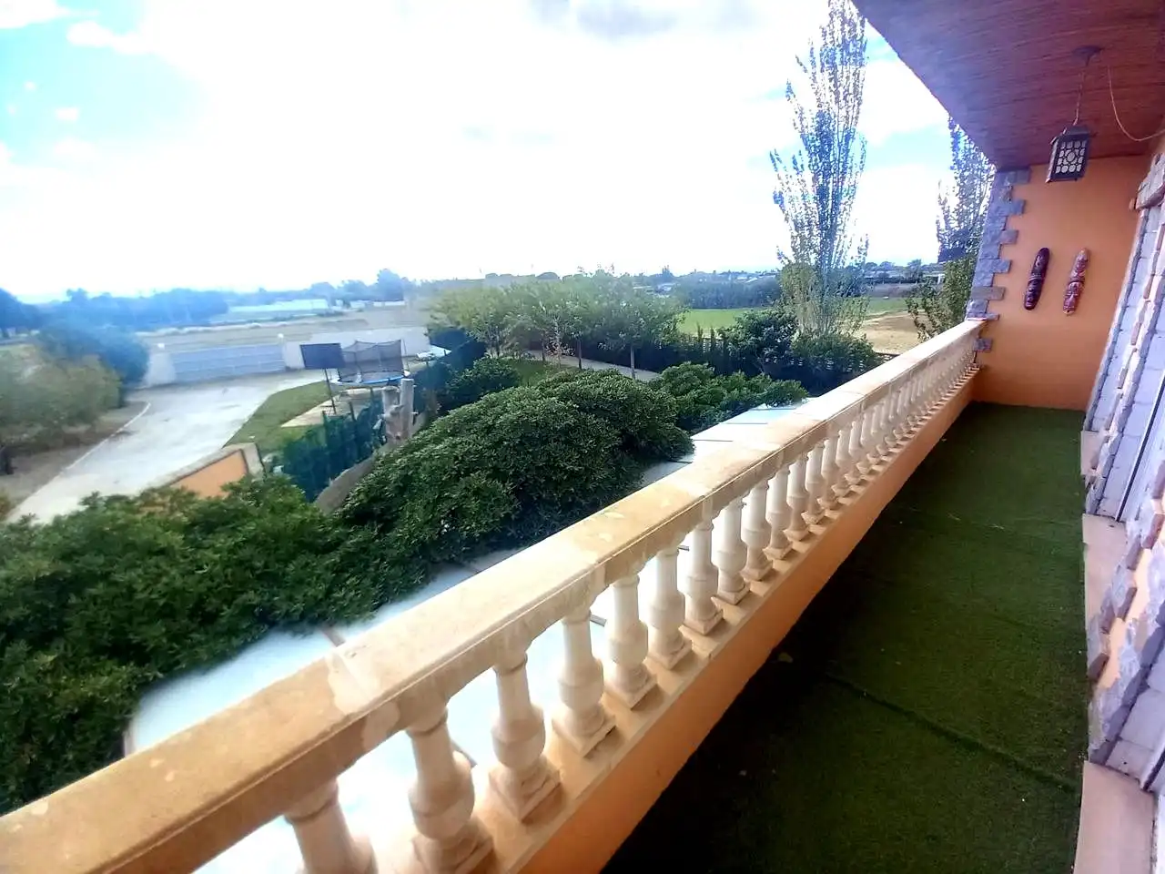 Terrassa de Casa o xalet en venda en Zaragoza amb Aire condicionat, Calefacció i Jardí privat