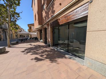 Local comercial en alquiler en Carrer Major 57