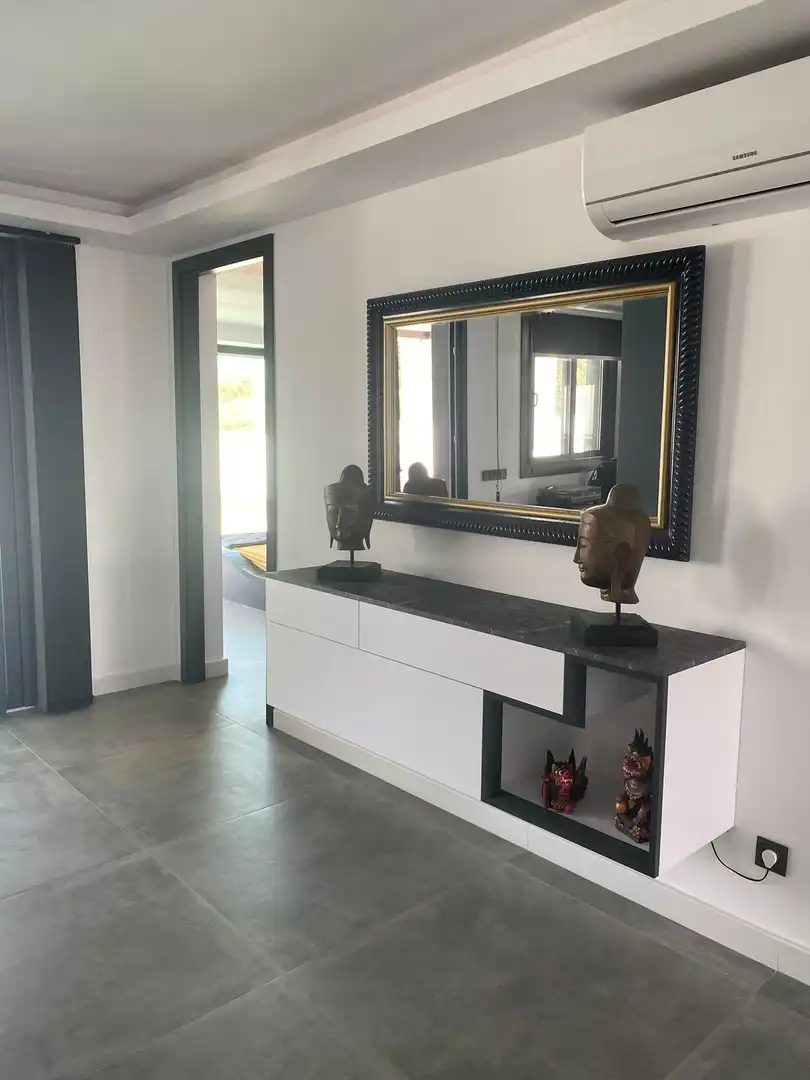 Casa o xalet de lloguer a Guadalmina Baja
