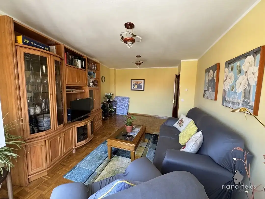Living room of Flat for sale in Ribadesella  with Heating, Terrace and Furnished
