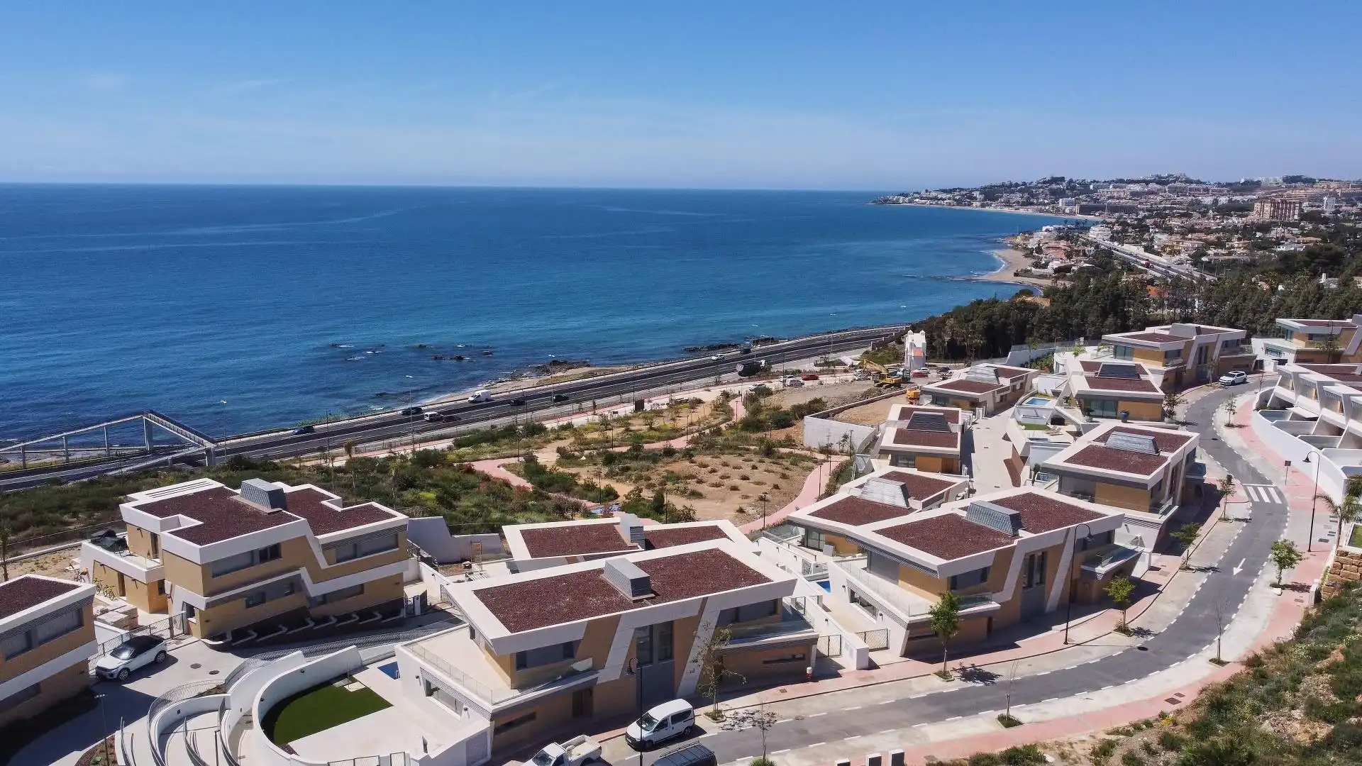Casa adosada en venta en El Faro de Calaburra - Chaparral