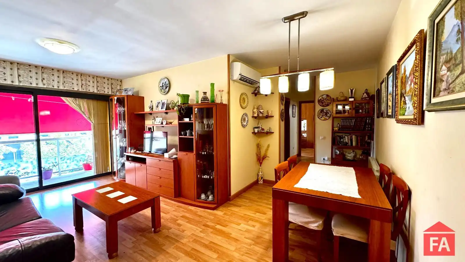 Wohnung zum Verkauf in Centre
