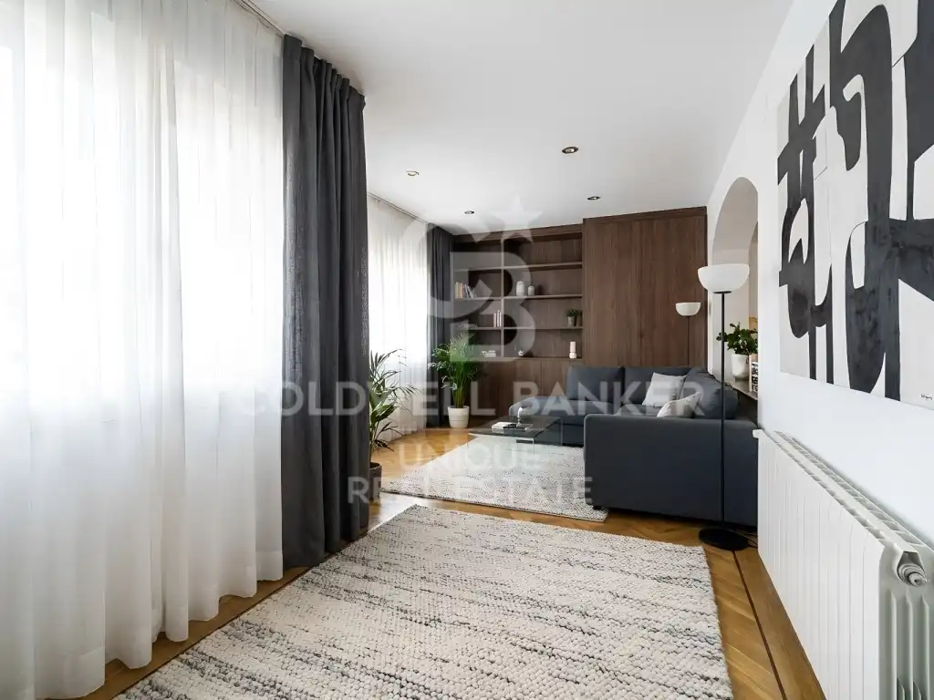 Sala de estar de Ático en venta en Madrid con Aire acondicionado, Calefacción y Amueblado