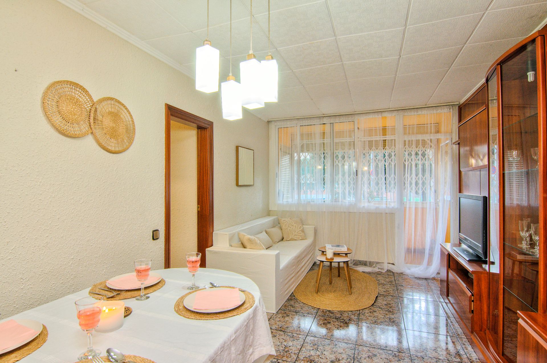 Comedor de Piso en venta en  Barcelona Capital con Balcón