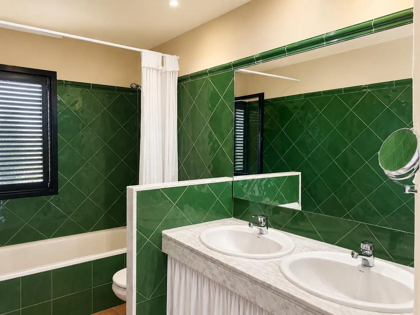 Villa con piscina in vendita a Avenida Avinguda de Josep Maria de Ventós, 29, imagen 14