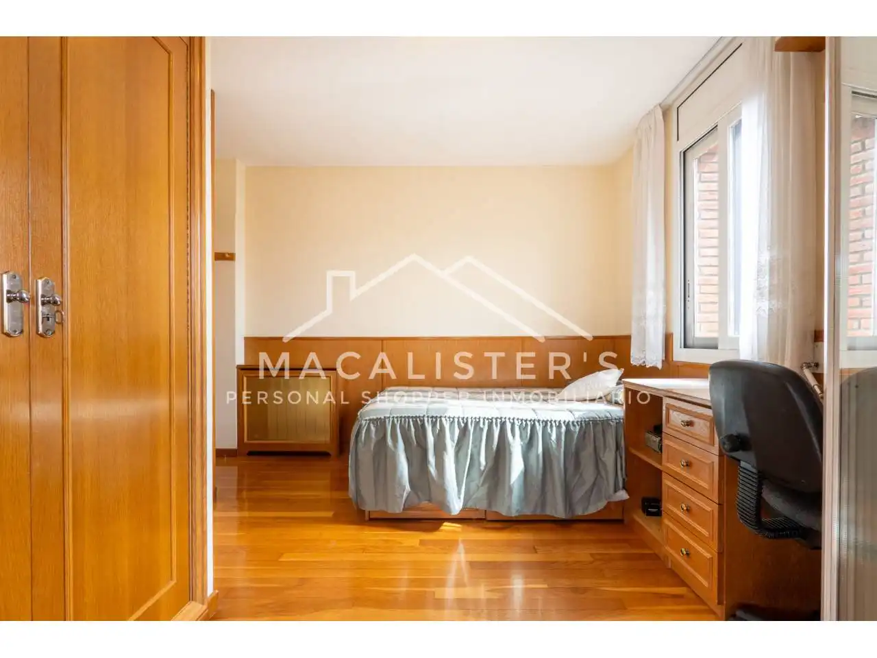 Bedroom of Houses for sale in El Masnou  with Heating, Private garden and Terrace