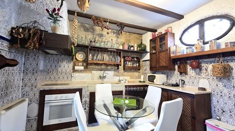 Foto 4 de Casa o xalet en venda a Baeza, Jaén