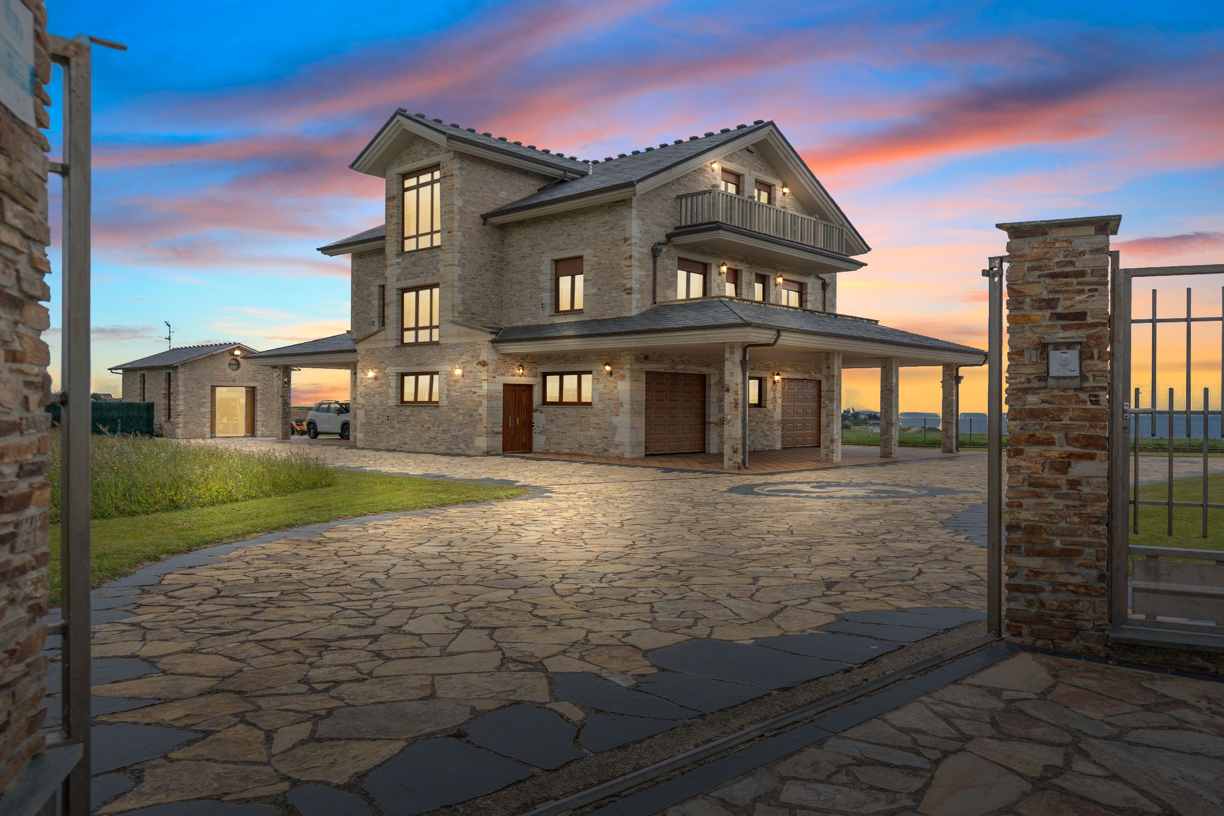 Exterior view of House or chalet for sale in Castropol  with Heating, Private garden and Terrace