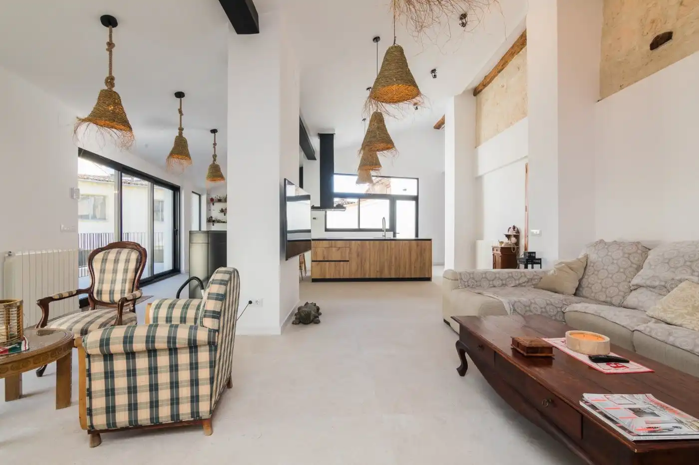Sala d'estar de Casa o xalet en venda en Cocentaina amb Calefacció, Jardí privat i Terrassa