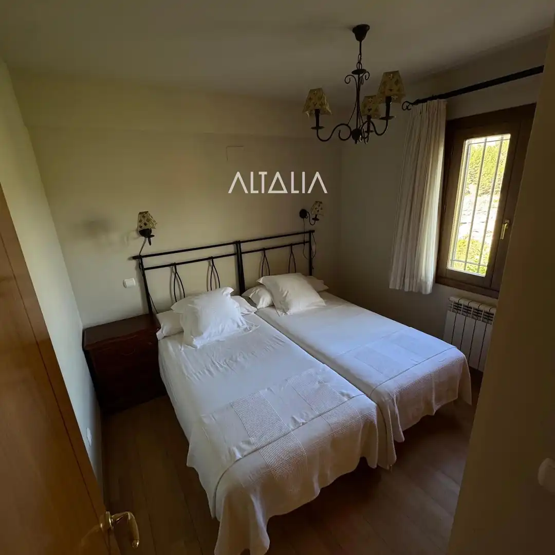 Bedroom of Buildings for sale in Cuenca