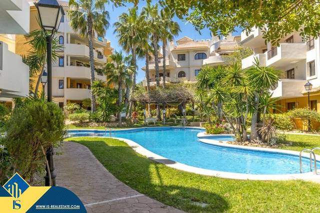 Ático en Venta en Punta Prima