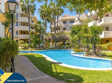Penthouse with balcony for sale in Playa del Acequión, Náufragos y Rocío del Mar