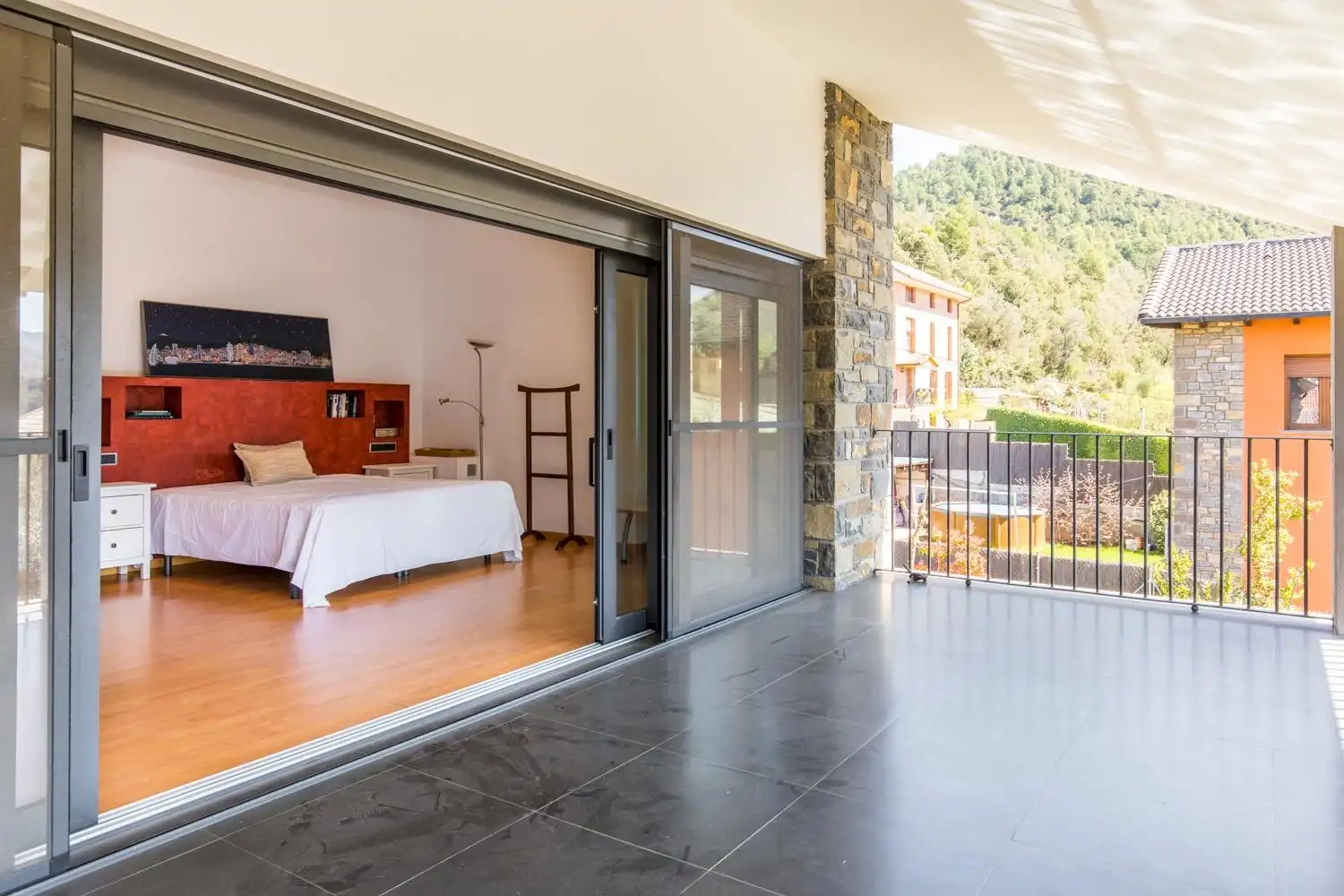 Habitación de Casa o chalet en venta en Boltaña con Aire acondicionado, Calefacción y Jardín privado