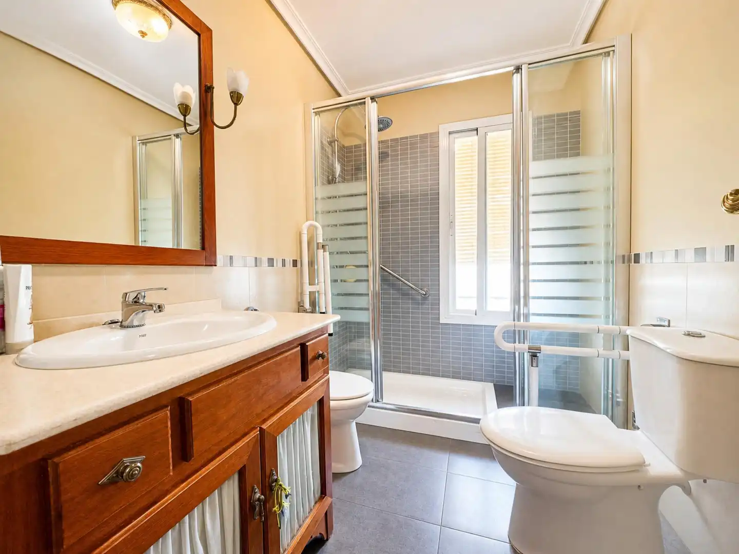 Baño de Ático en venta en Jaén
