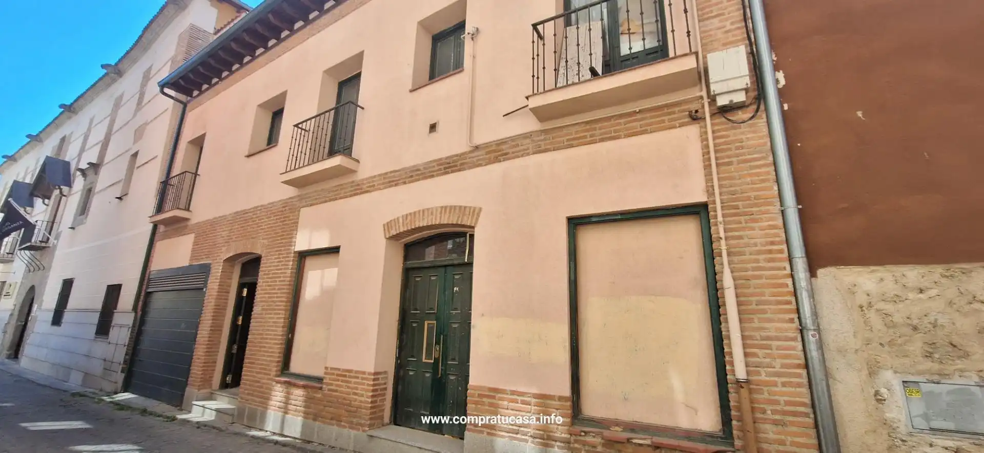 Vista exterior de Piso en venta en Segovia con Calefacción, Jardín privado y Parquet