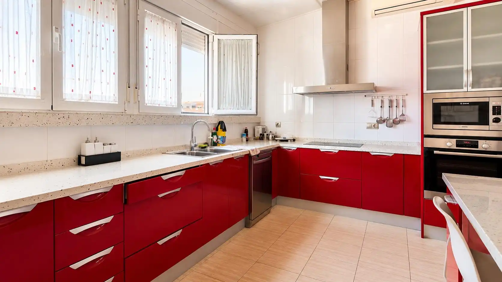 Cocina de Ático de alquiler en Almería con Aire acondicionado, Terraza y Amueblado