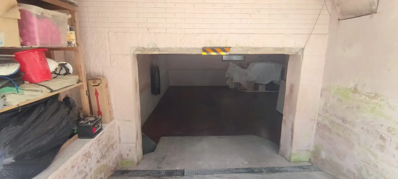 Aparcament de Casa o xalet en venda en Cobeja amb Calefacció i Moblat