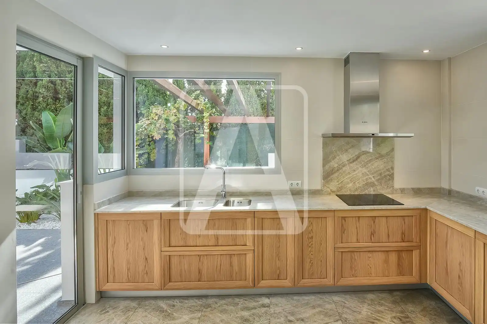 Chalet con piscina en venta en Canuta, imagen 28