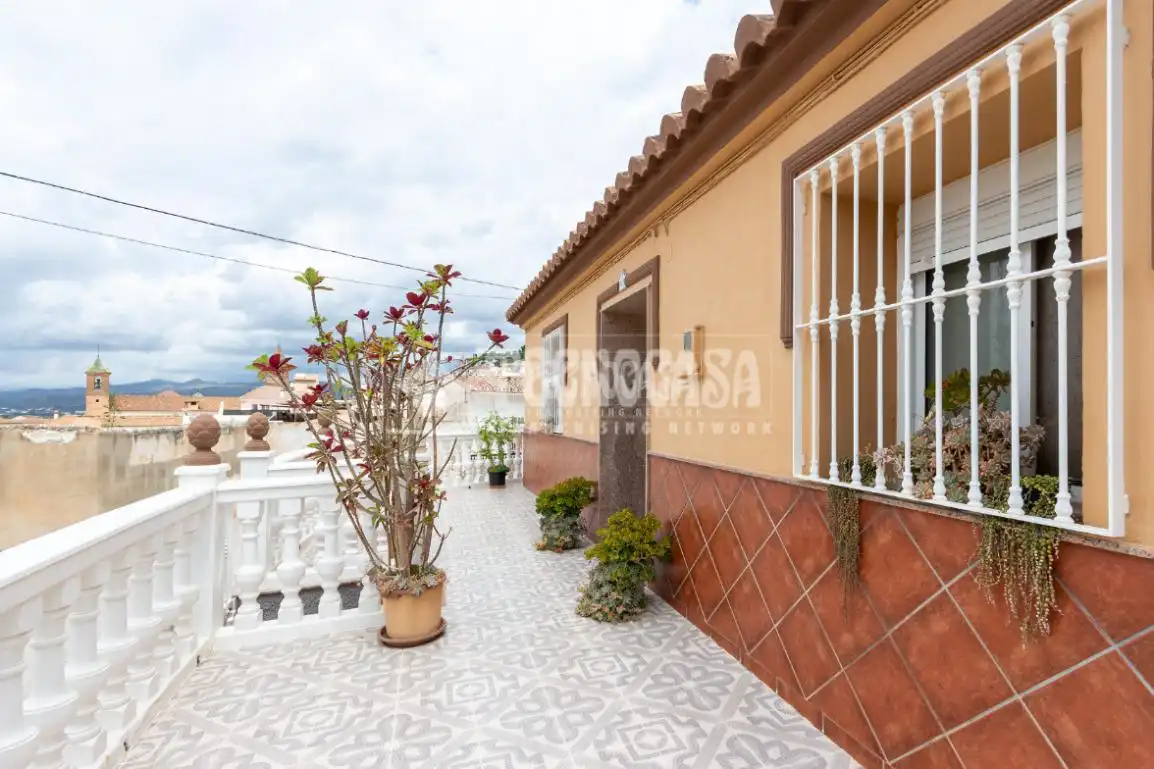 Exterior view of Detached homes for sale in Vélez-Málaga  with Furnished