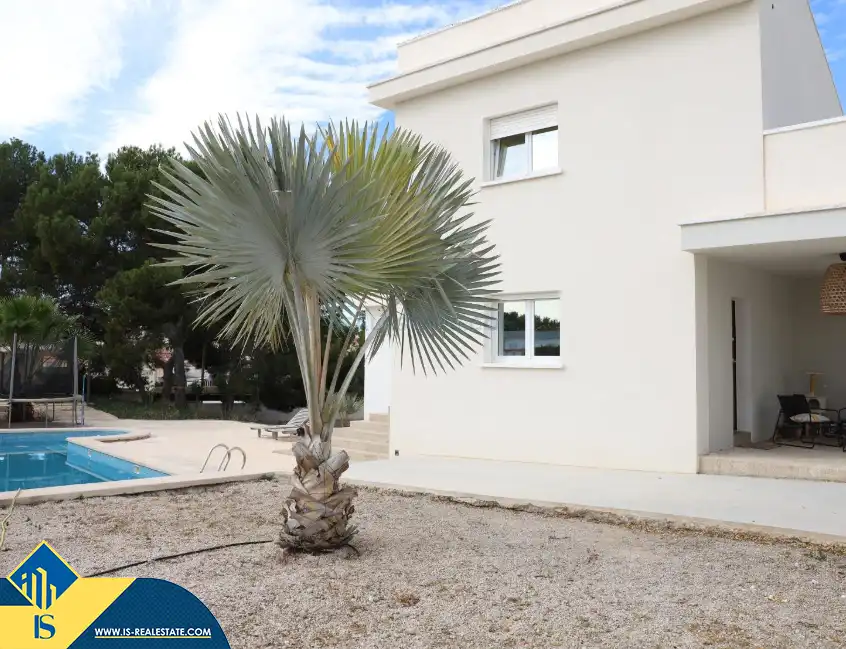 Villa mit Pool zum Verkauf in Rojales