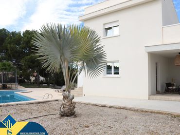 Villa avec piscine à vendre à Rojales