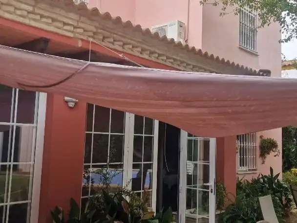 Chalet con piscina en venta en Calle Miguel de Cervantes 13, imagen 12