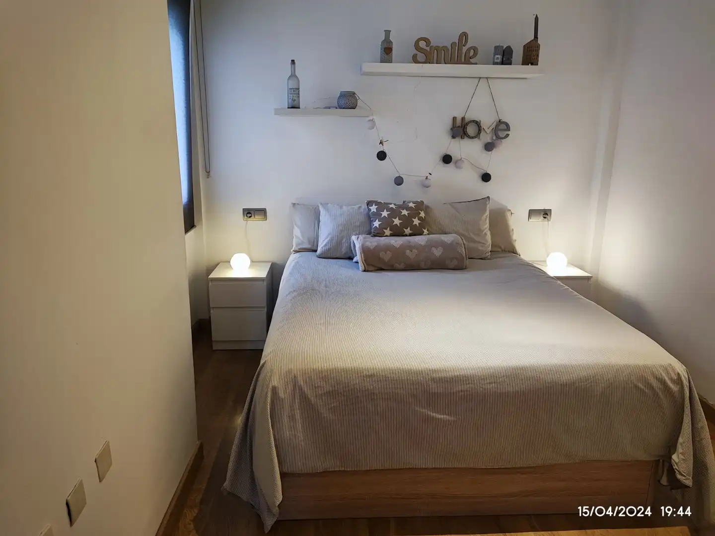 Schlafzimmer von Dachboden zur Miete in Santa Pola mit Klimaanlage, Heizung und Terrasse