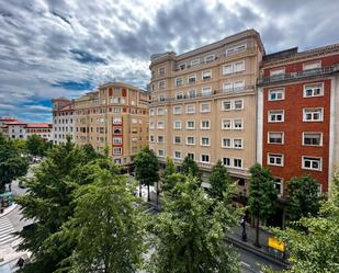 Vista exterior de Pis en venda en Santander