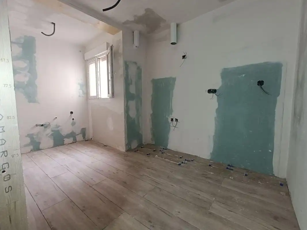 Flat for sale in Torrent  with Air Conditioner and Heating