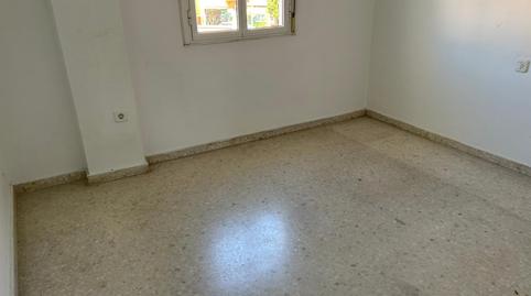 Foto 5 de Casa adosada de lloguer a N/a, Gelves, Sevilla