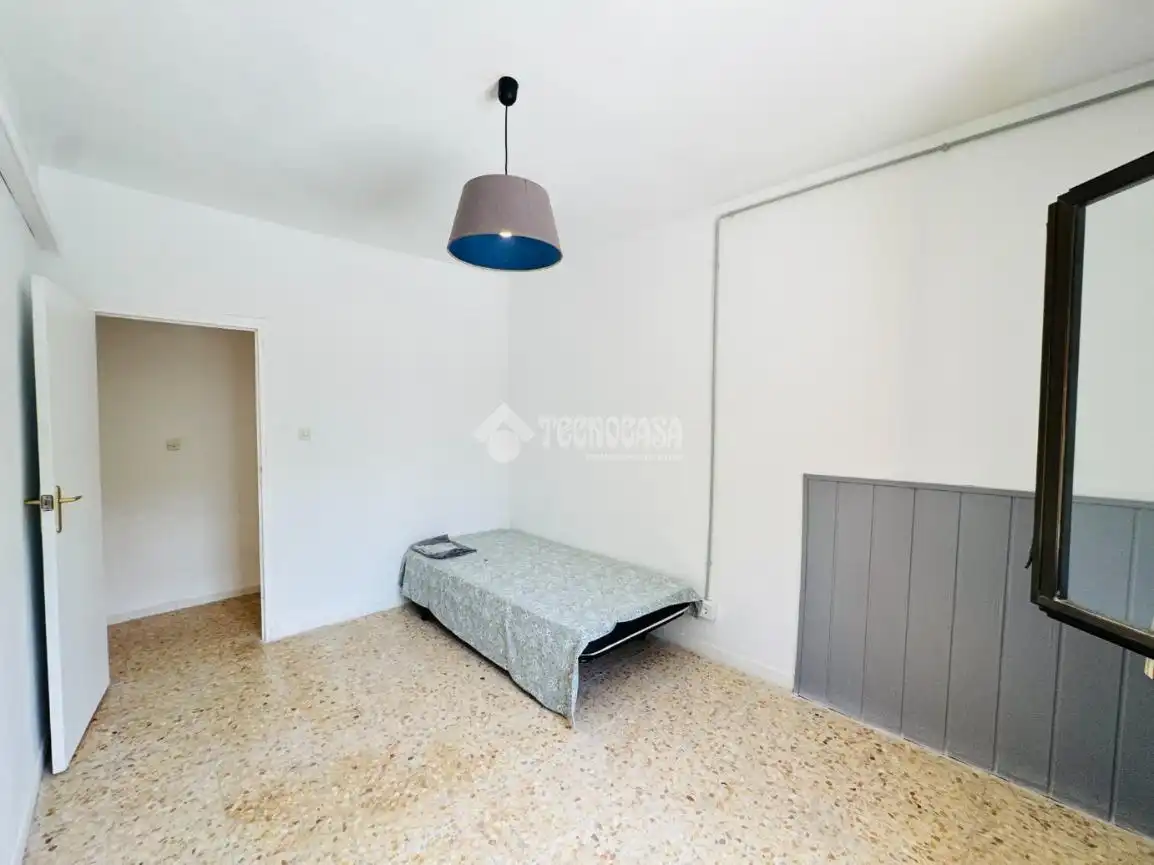Habitación de Casa adosada en venta en Nambroca con Aire acondicionado, Terraza y Trastero