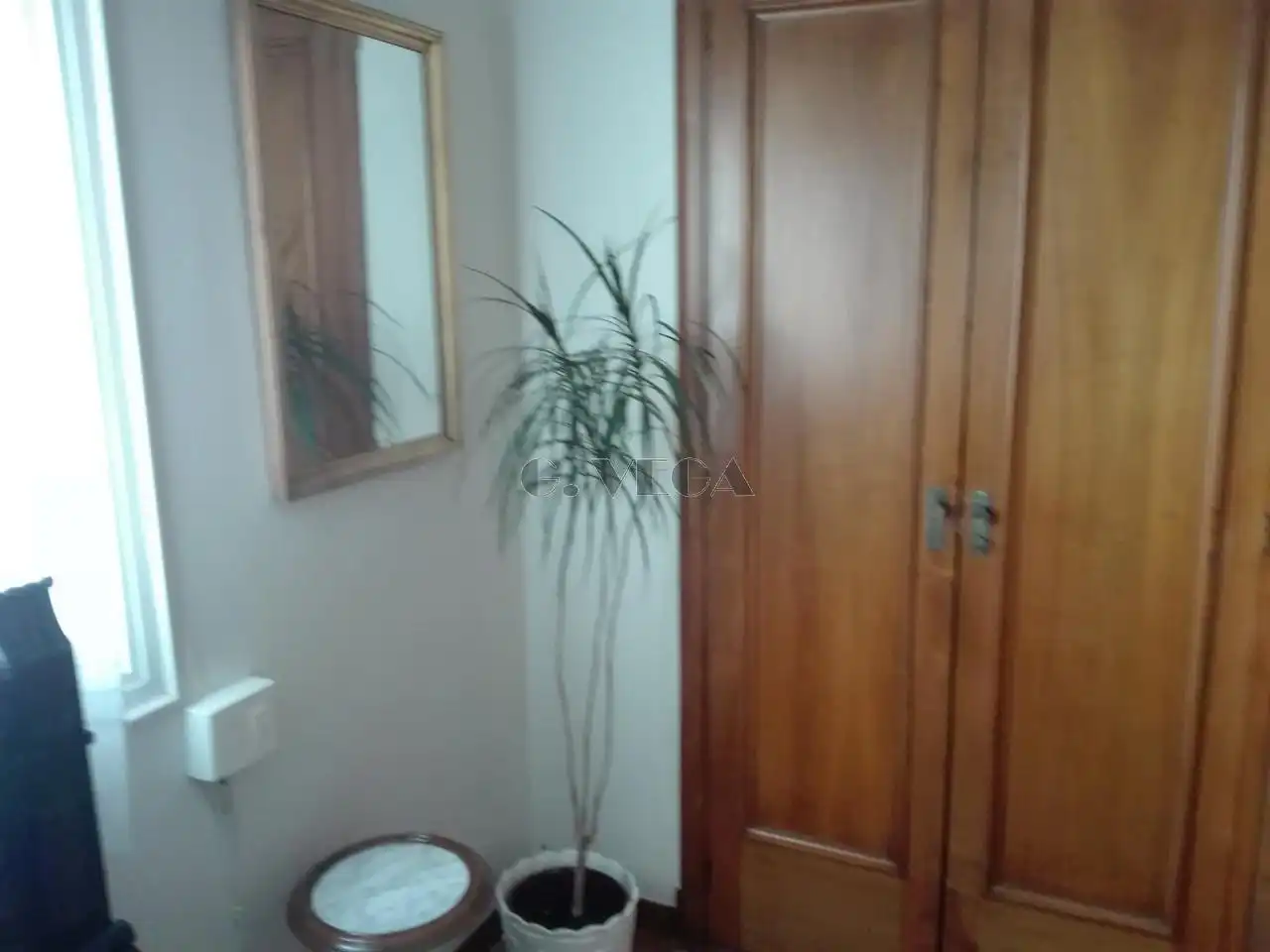 Bathroom of Flat for rent in Vigo   with Heating, Parquet flooring and Furnished