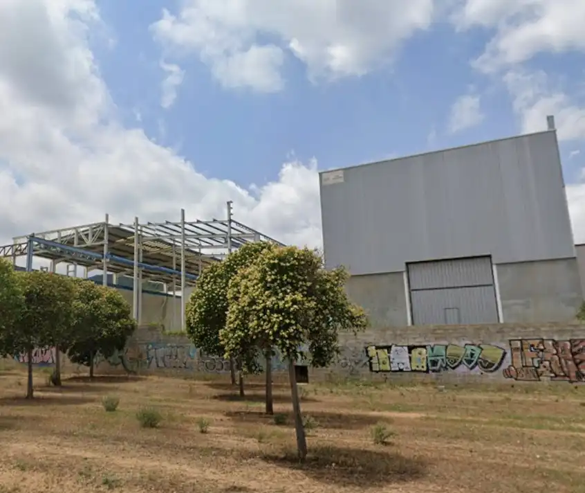 Nave industrial en venta en Carrer de la Tramuntana 13, imagen 2