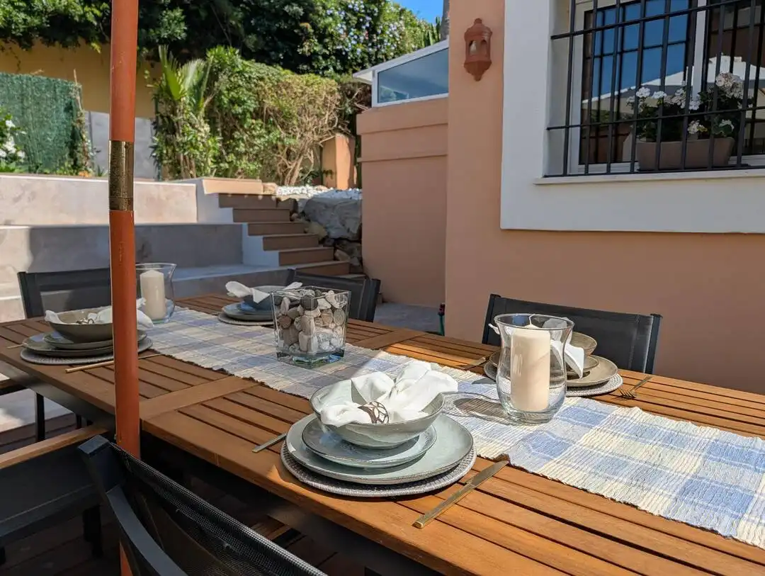 Terraza de Casa o chalet en venta en La Alcaidesa con Aire acondicionado, Calefacción y Jardín privado