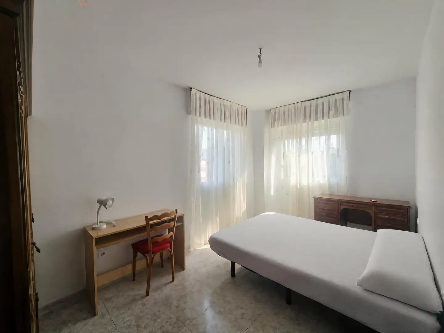 Habitación de Piso de alquiler en Plasencia con Terraza, Amueblado y Balcón