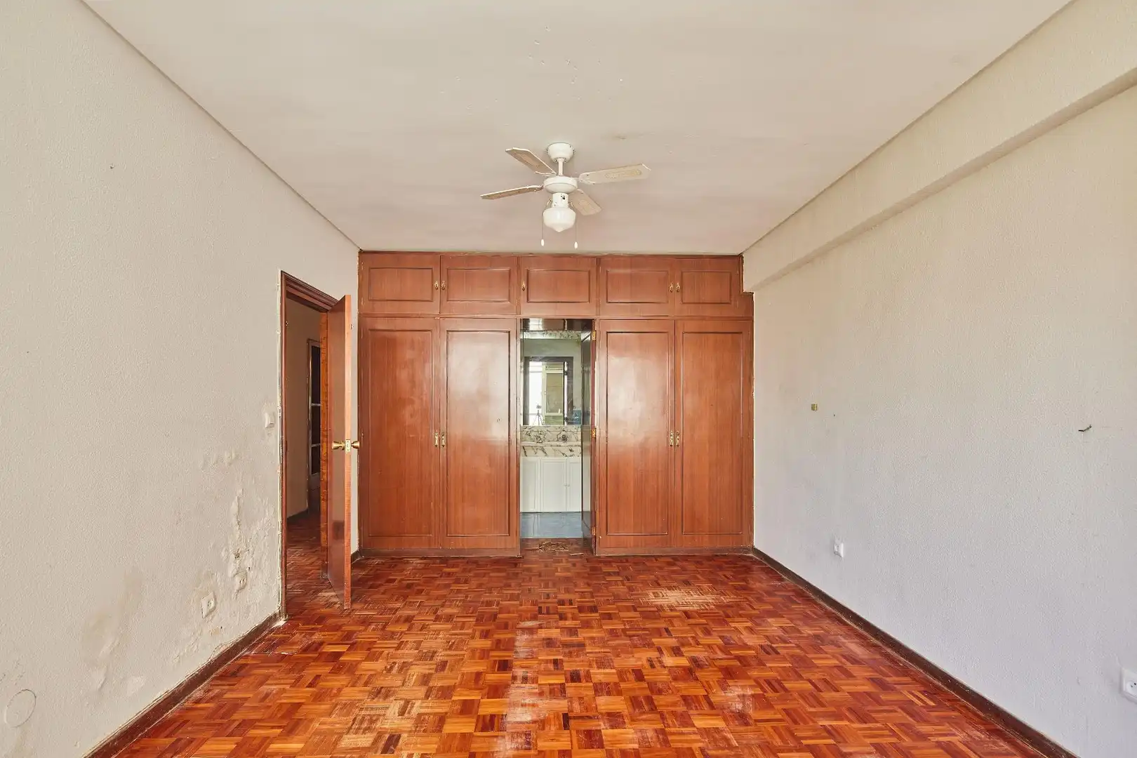 Habitación de Piso en venta en Cádiz