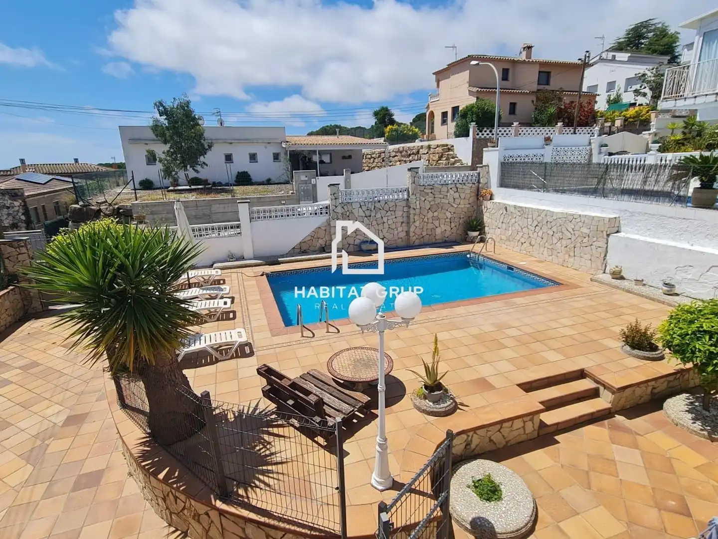 Piscina de Casa o chalet en venta en Blanes con Aire acondicionado, Calefacción y Jardín privado