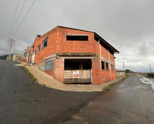 Vista exterior de Nau industrial en venda en El Barraco 