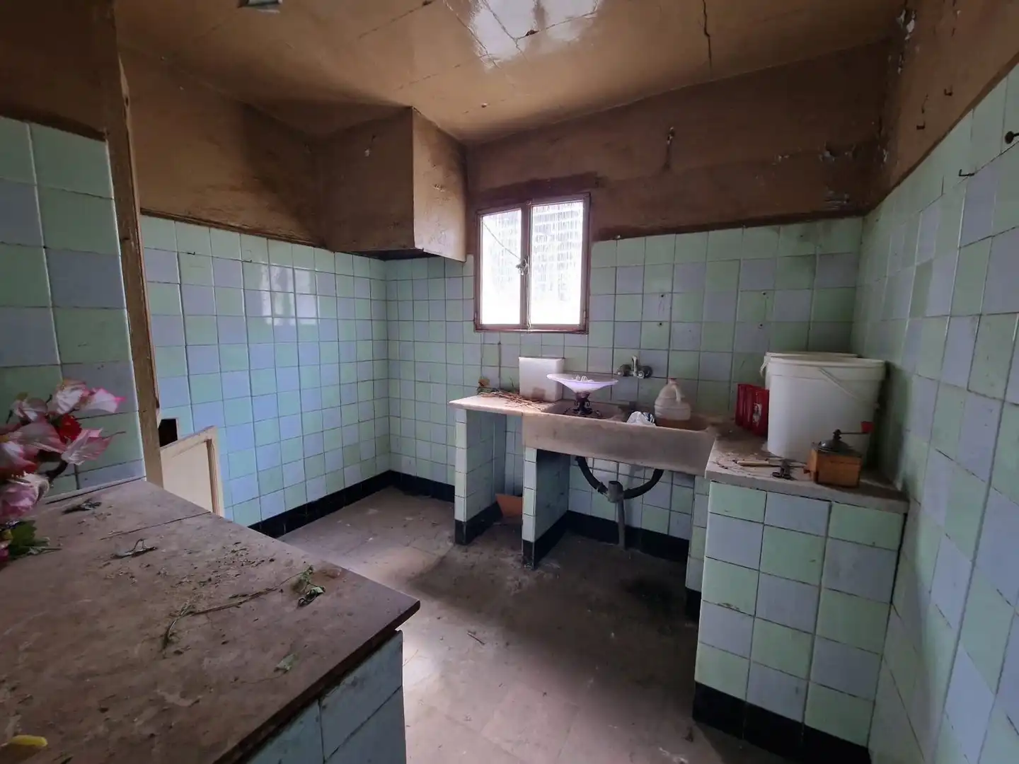 Cuina de Casa o xalet en venda en L'Alcúdia de Crespins amb Jardí privat i Terrassa