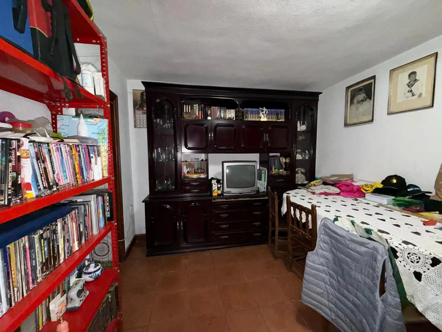 Sala d'estar de Casa adosada en venda en Peligros amb Terrassa
