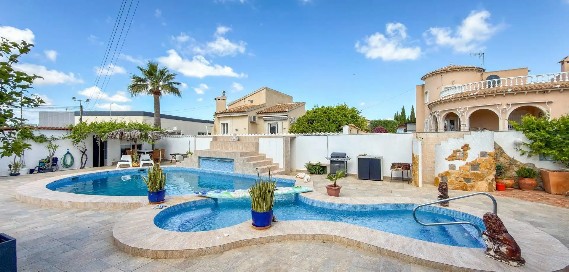 Swimming pool of Houses for sale in Rojales