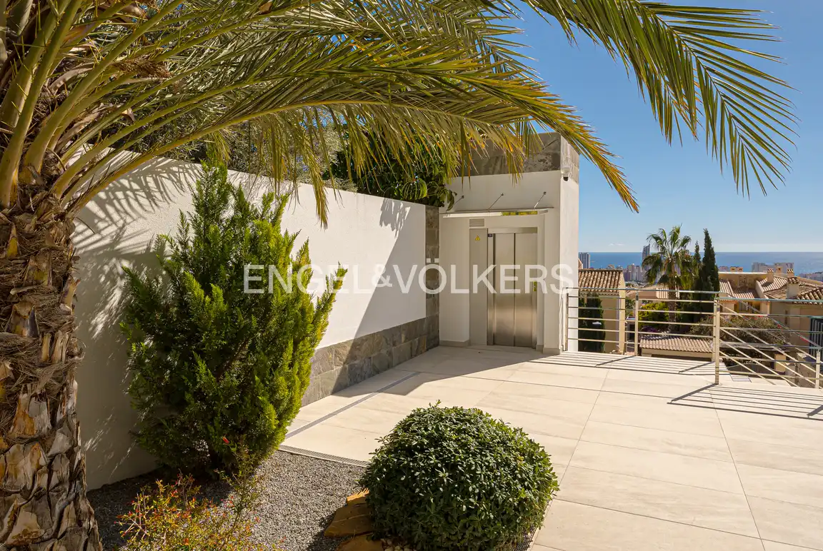 Casa amb piscina en venda a Golf Bahía, imagen 39