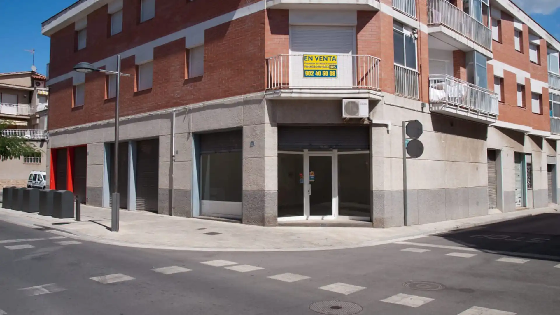 Premises for sale in Vilanova del Camí  with Air Conditioner