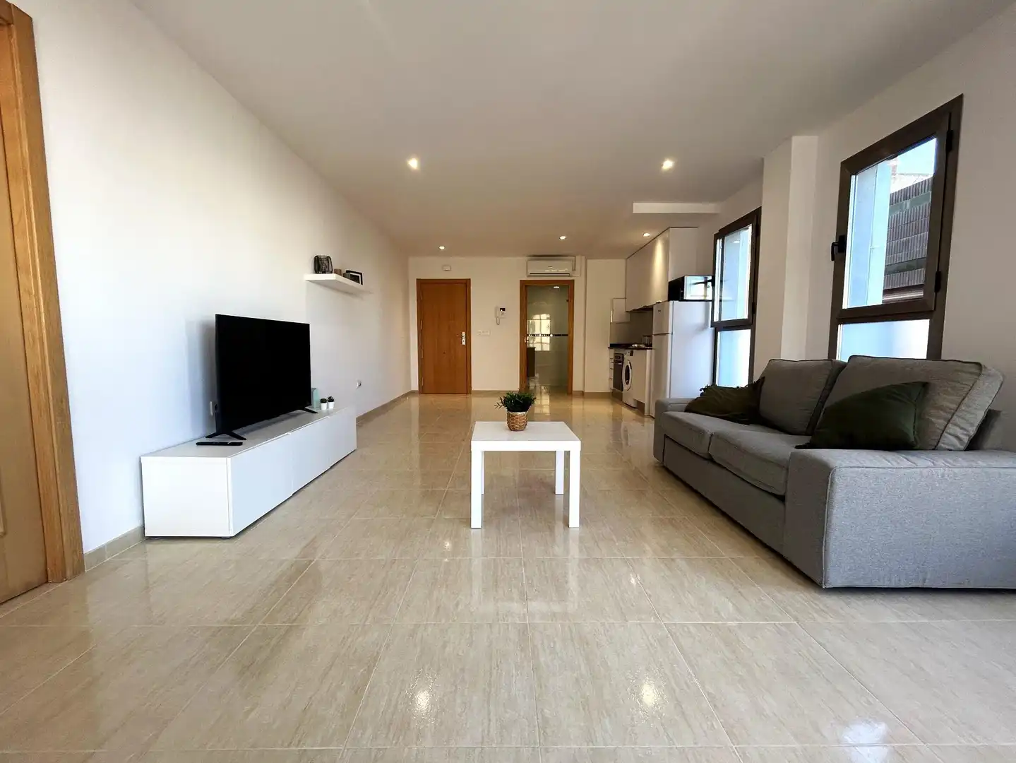 Wohnzimmer von Wohnungen zur Miete in Burriana / Borriana mit Klimaanlage und Heizung