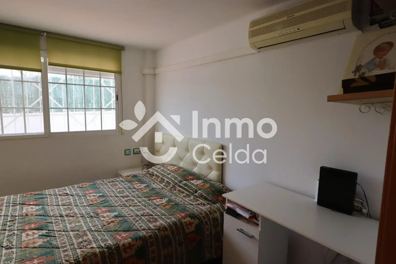 Habitación de Casa o chalet en venta en Chiva con Aire acondicionado, Calefacción y Jardín privado