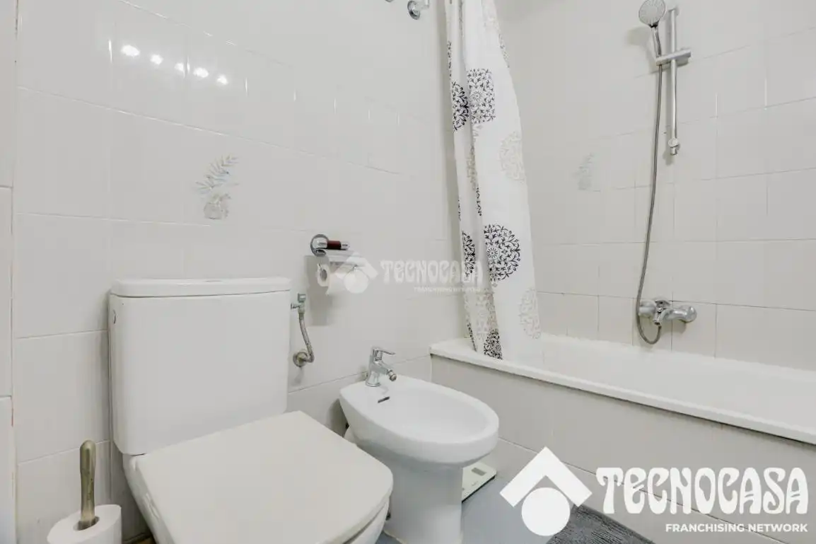 Baño de Piso en venta en Barcelona con Aire acondicionado, Calefacción y Balcón