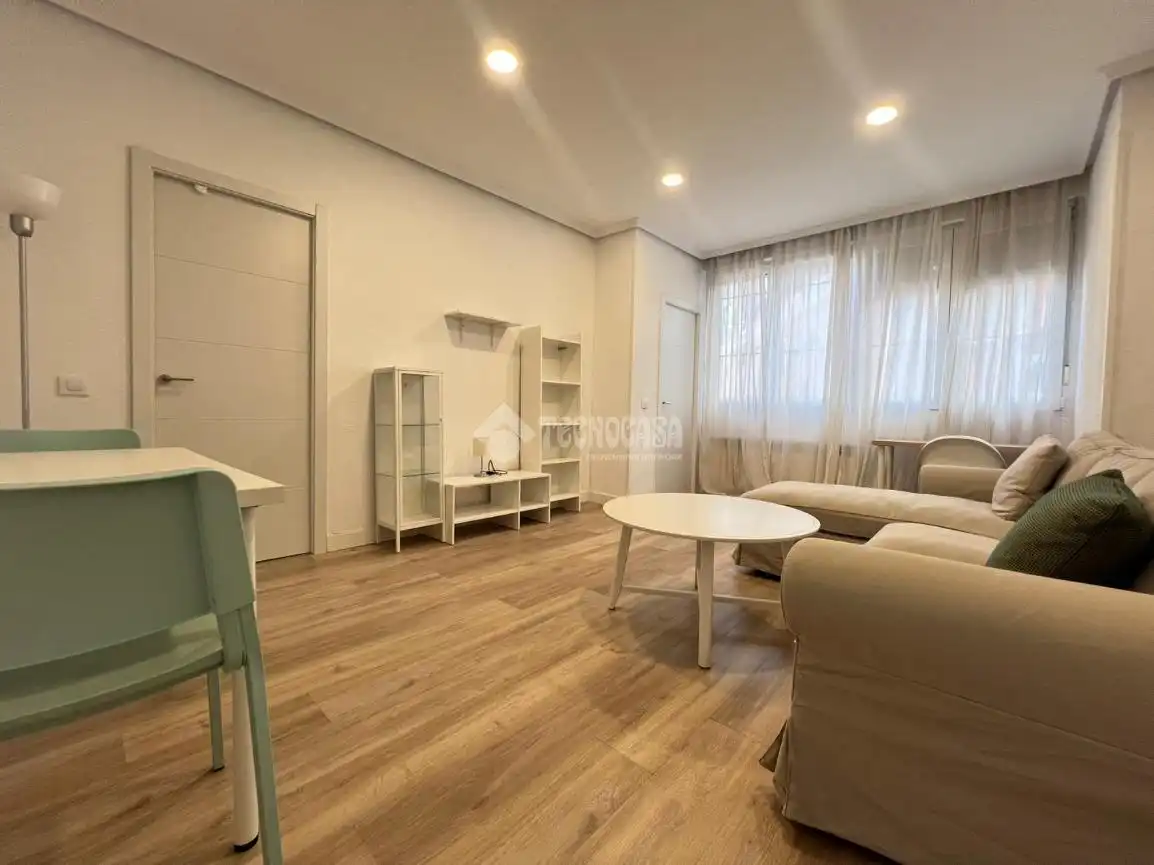 Sala de estar de Piso en venta en Madrid