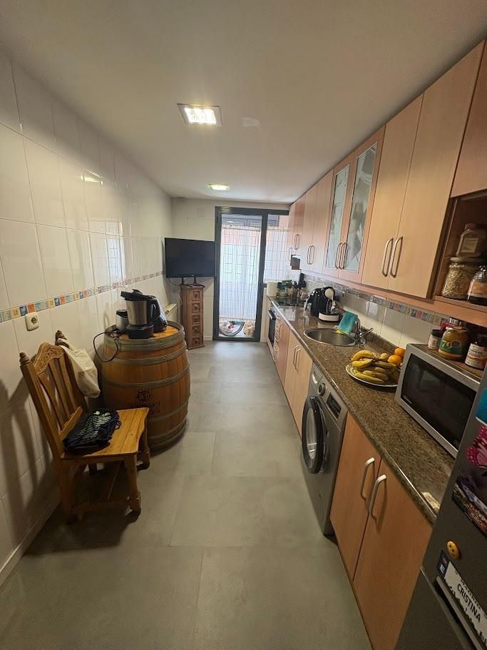 Kitchen of Flat for sale in Fuensaldaña  with Heating