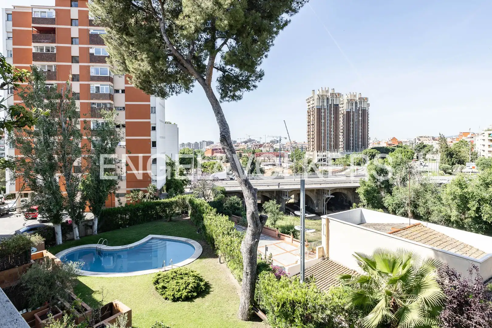 Piscina de Casa o xalet de lloguer en Esplugues de Llobregat amb Aire condicionat, Calefacció i Jardí privat